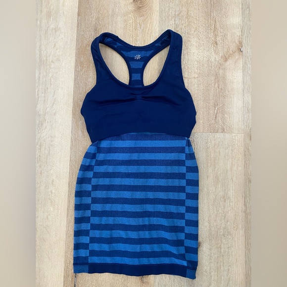 Athleta Rev Up Stripe Tank Size M - Picture 6 of 9